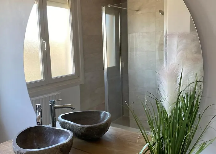 Le Nid - Maison Proche De La Foret 度假居